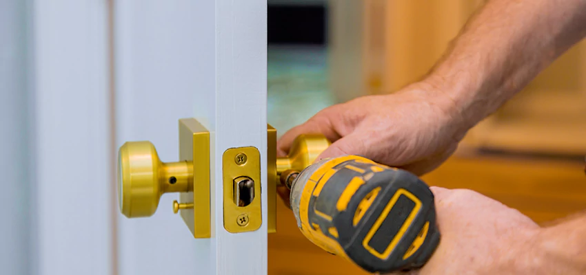 Local Locksmith For Key Fob Replacement in Old Fig Garden, California