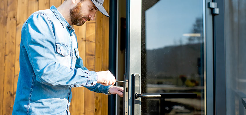 Frameless Glass Storefront Door Locks Replacement in Old Fig Garden, CA