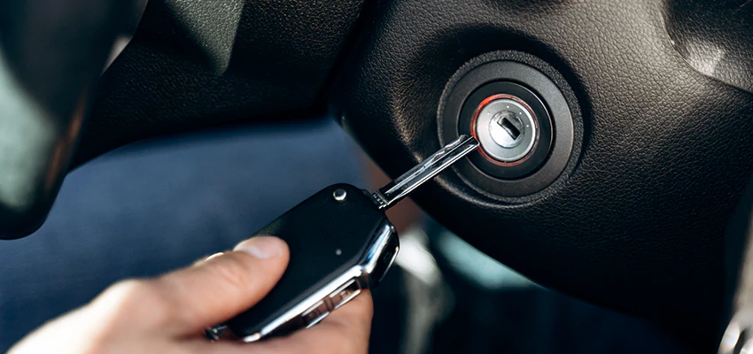 Car Key Replacement Locksmith in Old Fig Garden, California