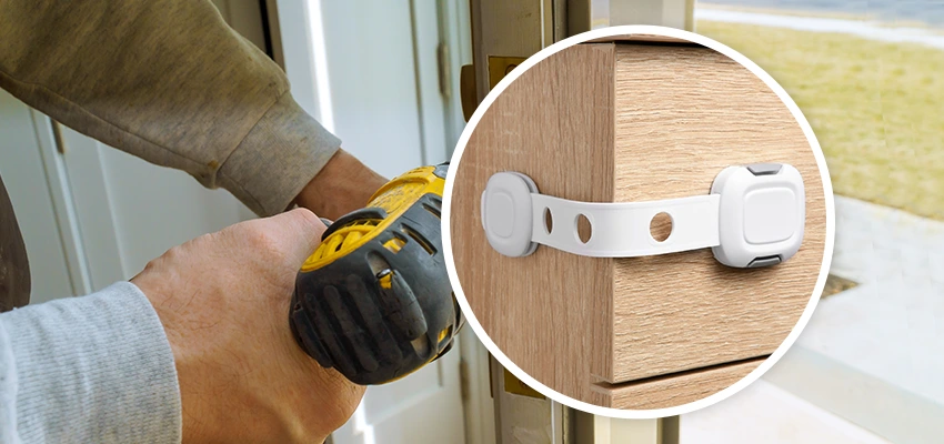 Childproof Sliding Door Locks in Old Fig Garden, CA