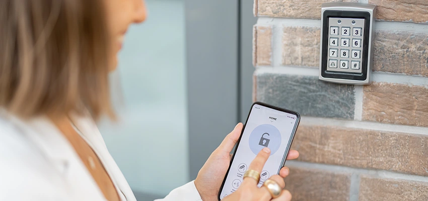 Bluetooth Cylinder Biometric Lock Maintenance in Old Fig Garden, CA